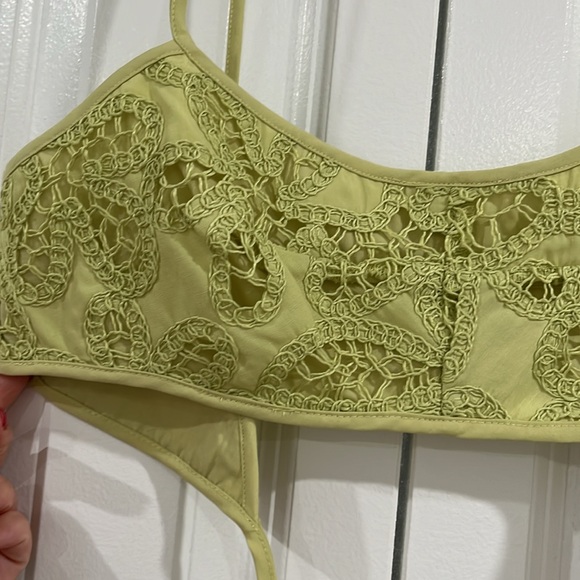 Alexis crop top with lace detail. I have the matching skirt for sale as well - Picture 2 of 4